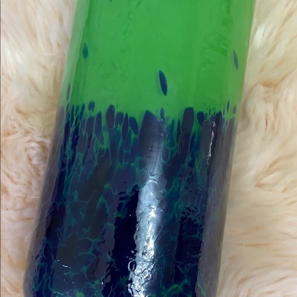 Hand blown glass vase - Picture 3 of 8